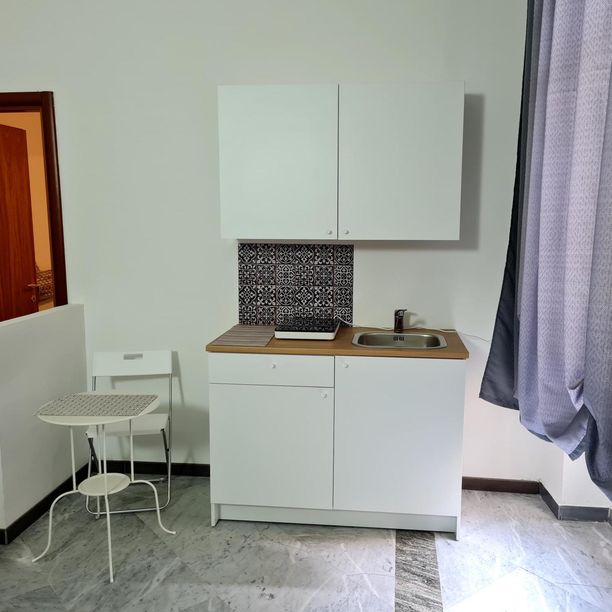 Bed and Breakfast Le Ginestre In Centro Салерно Номер фото